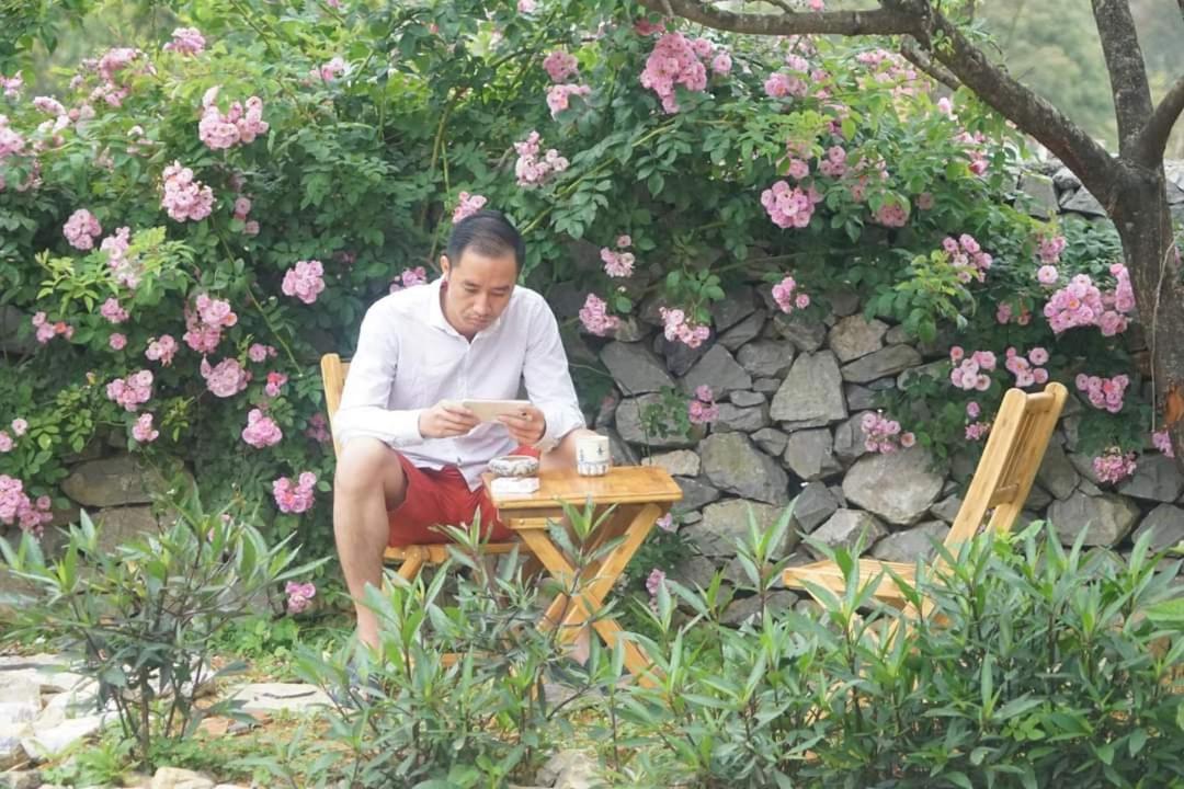 Lo Lo Homestay & Cafe Meo Vac Bagian luar foto