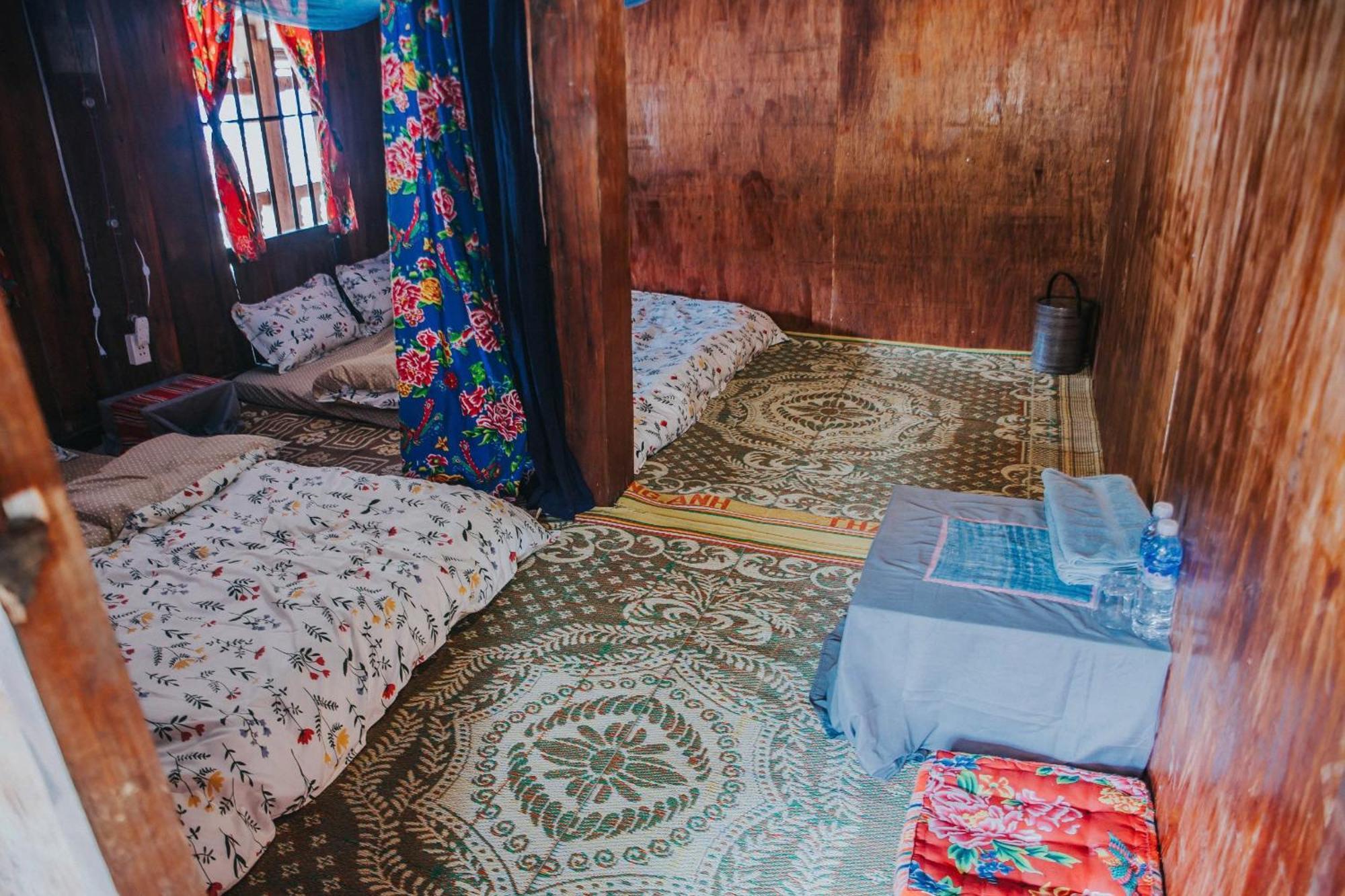 Lo Lo Homestay & Cafe Meo Vac Bagian luar foto
